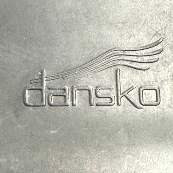 Dansko Professional Women's clogs/shoes, snakeskin pattern, size 40 - Picture 7 of 11